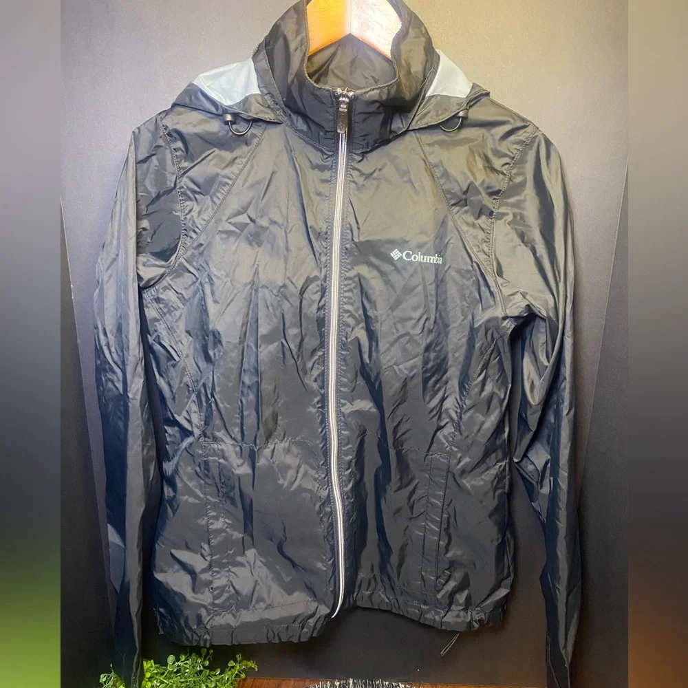 Columbia Charcoal Gray Hooded Windbreaker - Picture 1 of 7